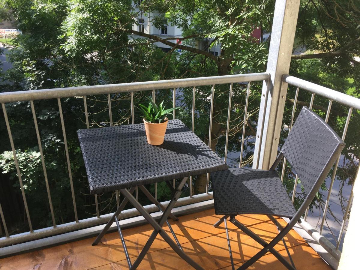 Apartment Der Graue Salon